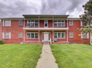 4202 N 52nd St #3, Omaha, NE 68104