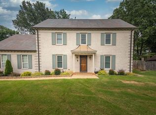 2212 Wood Creek Dr, Germantown, TN 38138