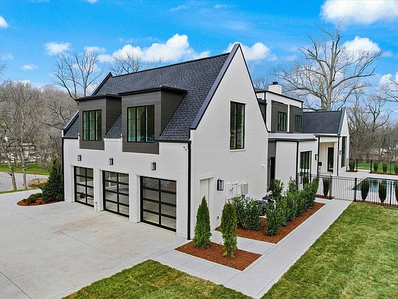 5th image of 409 Hillwood Blvd