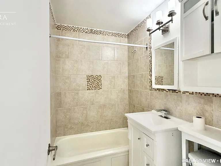 6 Kings Point Dr #2 — Photo 6