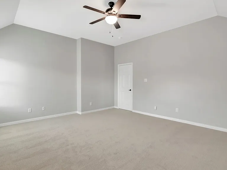 8901 Bent Tree Dr — Photo 43