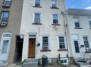 147 Hermitage St, Philadelphia, PA 19127