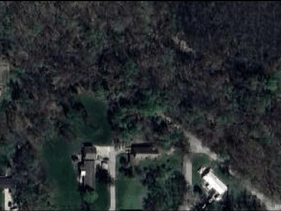 2nd image of 54221 Longwood Dr
