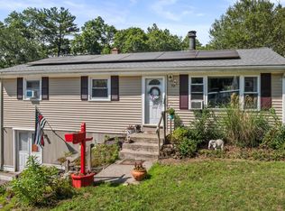 70 Beechwood Rd, Oakdale, CT 06370