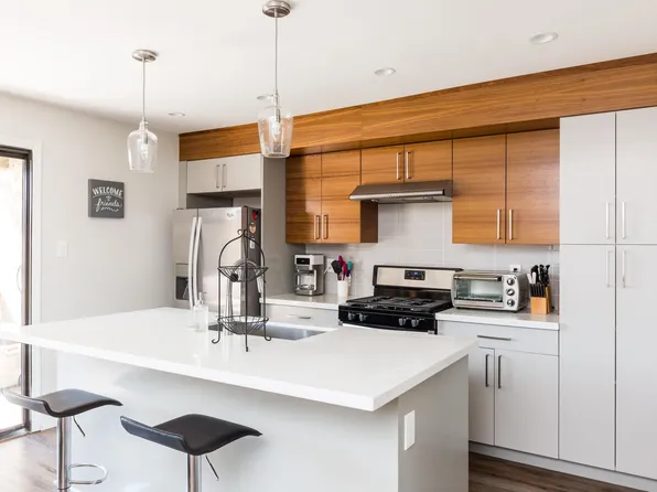 4950 N Miller Rd APT 230, Scottsdale, AZ 85251