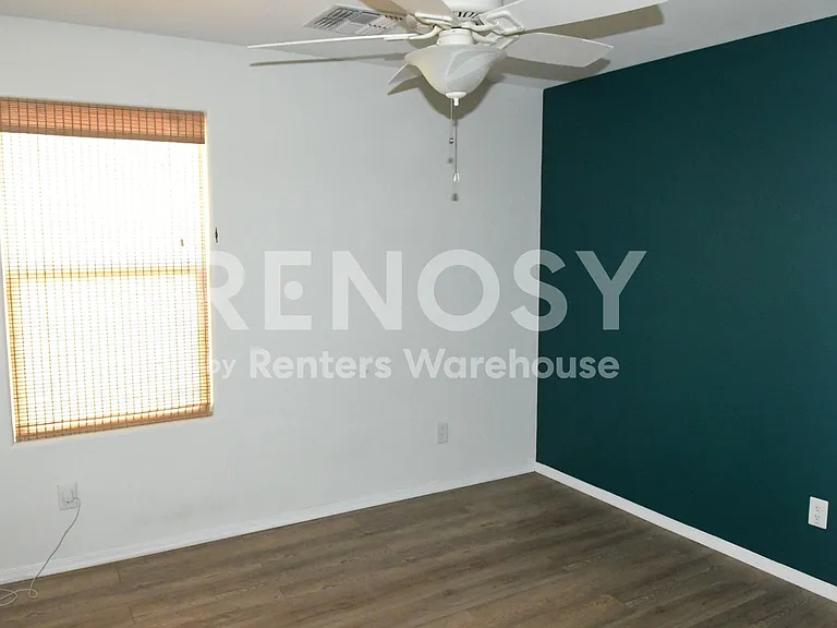 10827 W Cottontail Ln — Photo 10