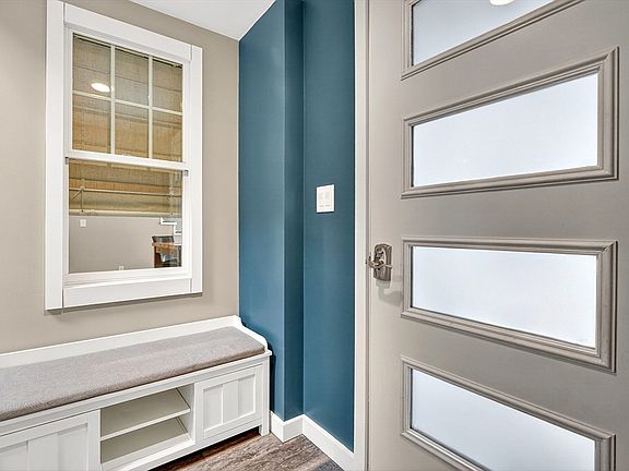 5th image of 31 Water St