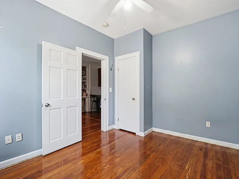142-146 Everett St #2 — Photo 7