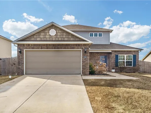 2503 Hickory Wood Ave, Lowell, AR 72745