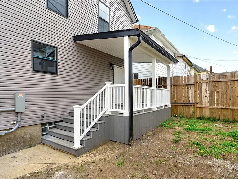 51 Gebhart St — Photo 9