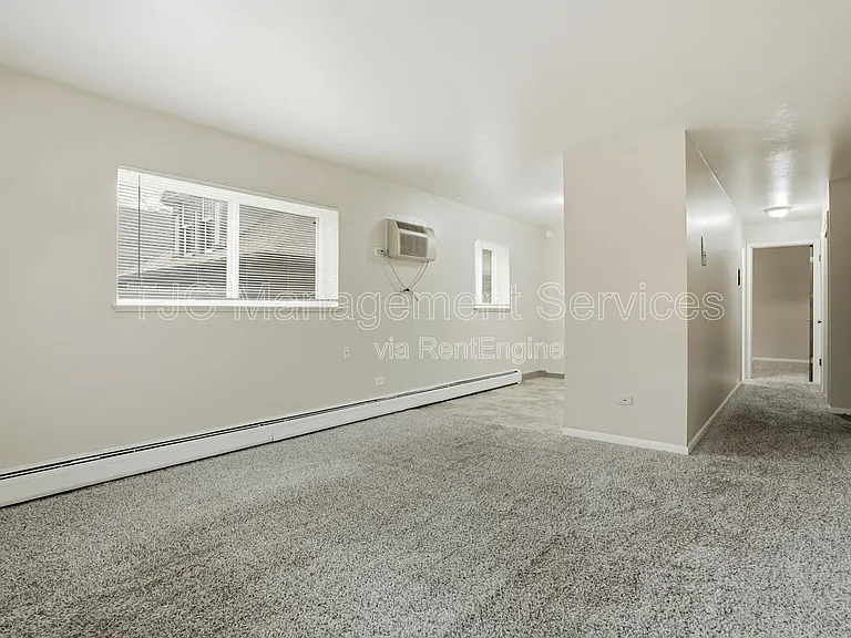 42 N Pearl St #201 — Photo 8