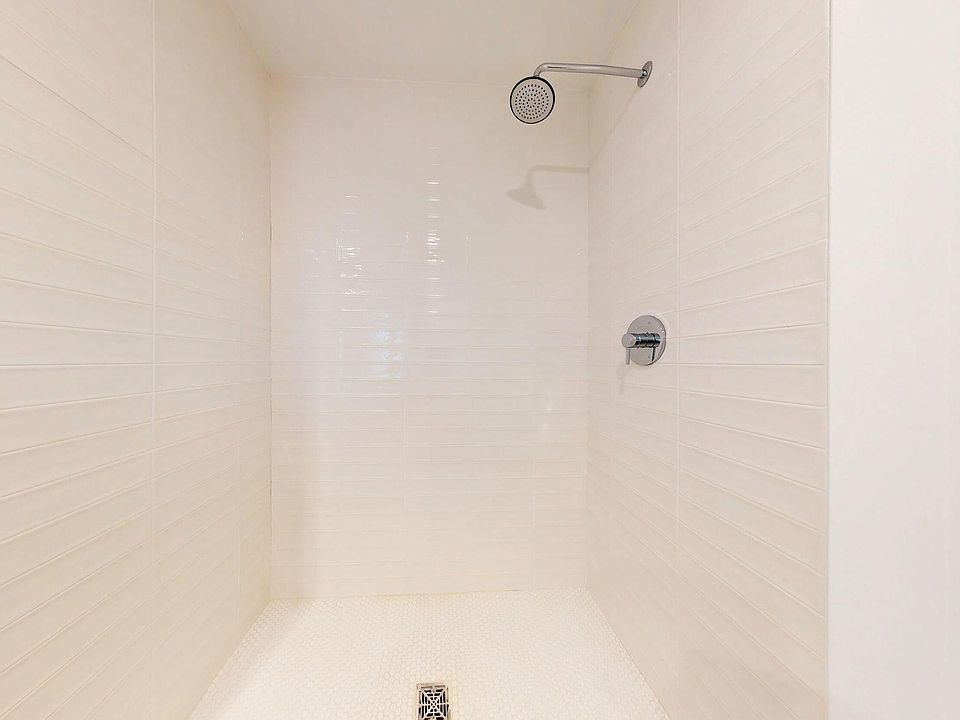 1st image of 2536 S Wabash Ave #304JH