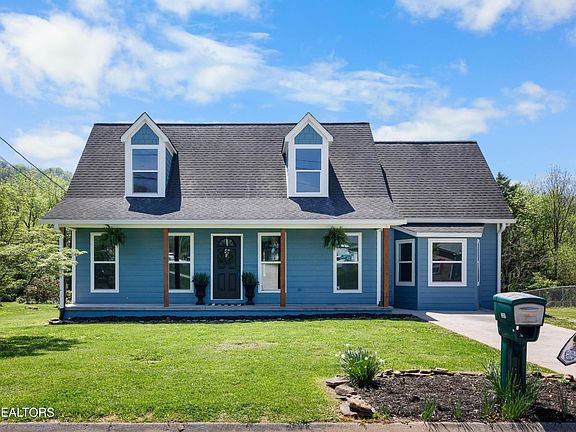 2nd image of 7301 Ashford Glen Dr