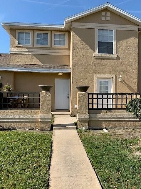 1st image of 3108 Landsend Ct