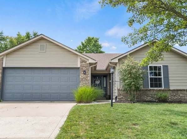 8827 Goshawk Ln, Fort Wayne, IN 46825