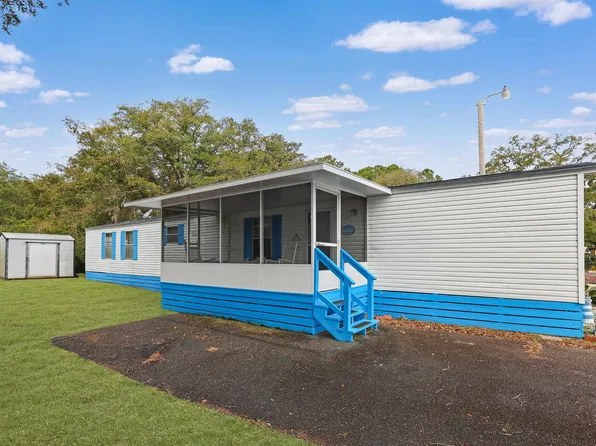 37 Burr Circle, Murrells Inlet, SC 29576
