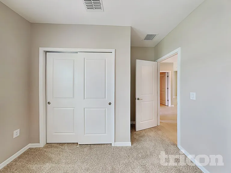 244 Garnet Ave — Photo 12
