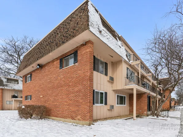 2502 Algonquin Rd APT 1, Rolling Meadows, IL 60008