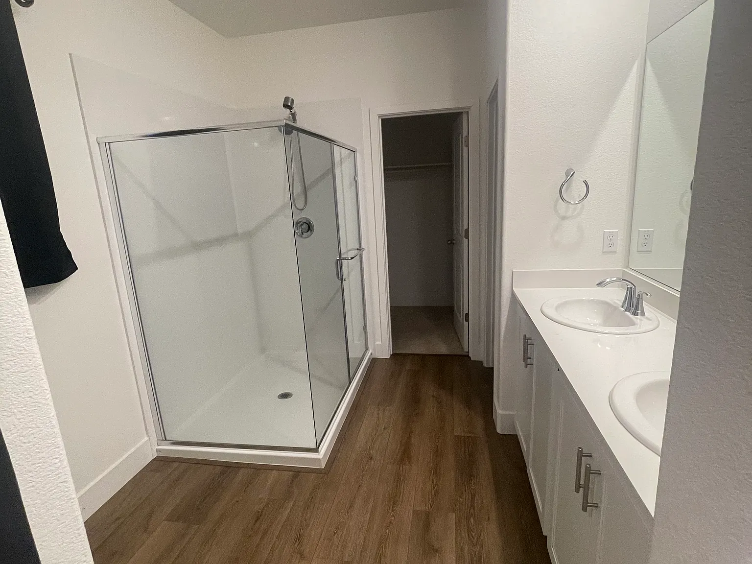 15573 Kellogg Creek Ct — Photo 3