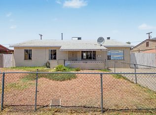 5828 N 63rd Dr, Glendale, AZ 85301
