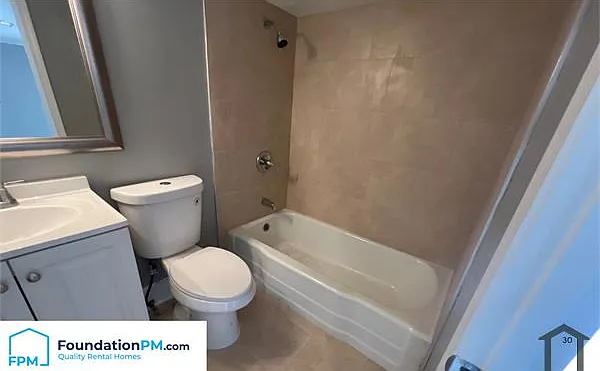 1229 Neptune St — Photo 12