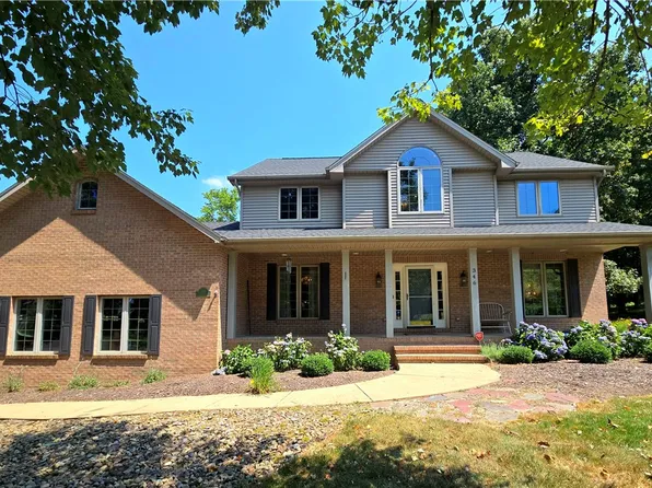 346 Ann Cir, Indiana, PA 15701