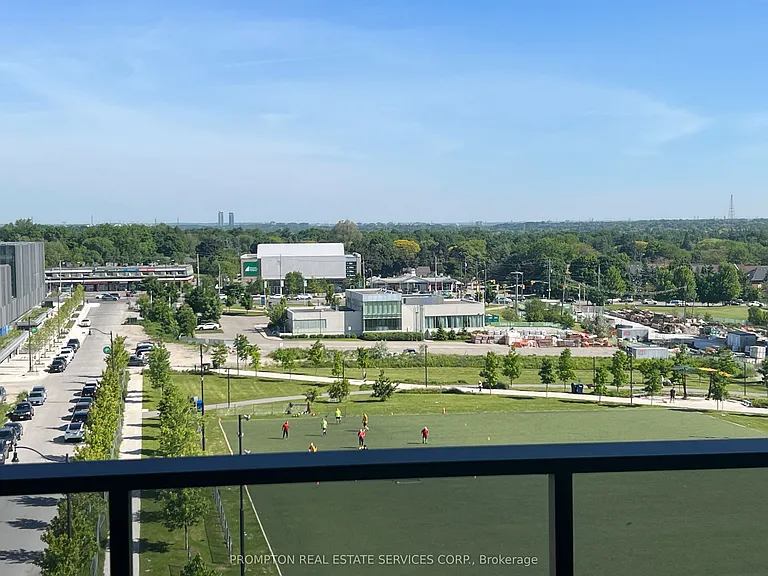 25 McMahon Dr #810 — Photo 21
