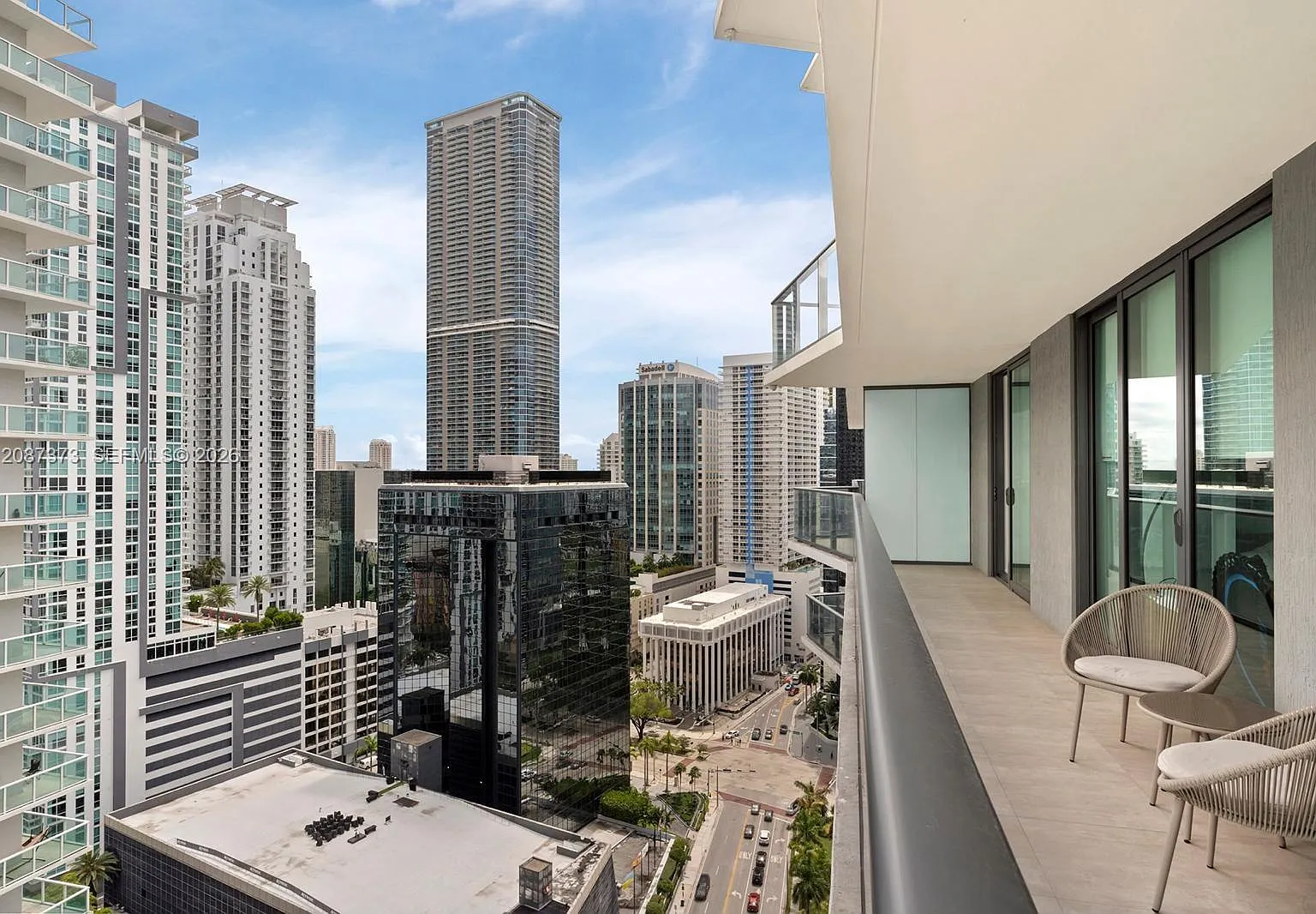 1300 S Miami Avenue Condo — Photo 2