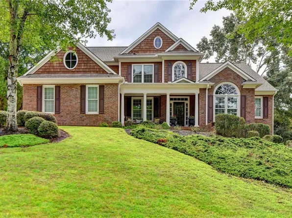 3525 Maritime Gln, Gainesville, GA 30506