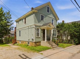 629 Thames St #2, Newport, RI 02840