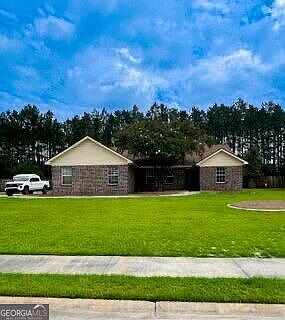 1st image of 130 Jamestown Dr