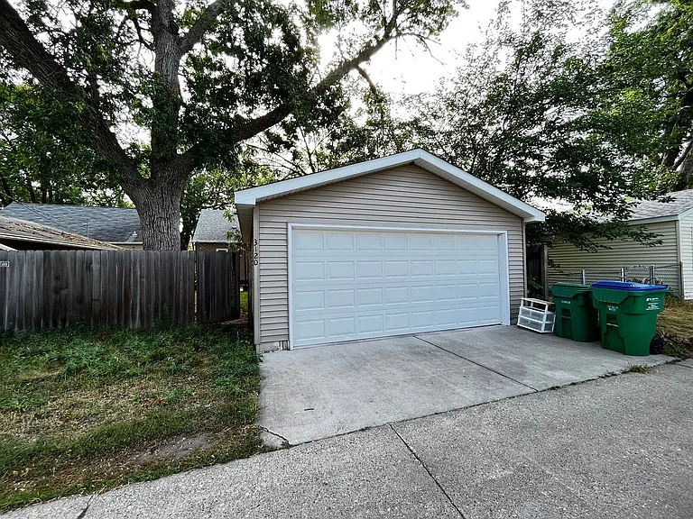 3120 Jersey Ave S — Photo 30
