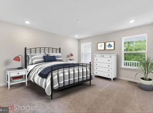 286 Honey Ln #E28, Norristown, PA 19401