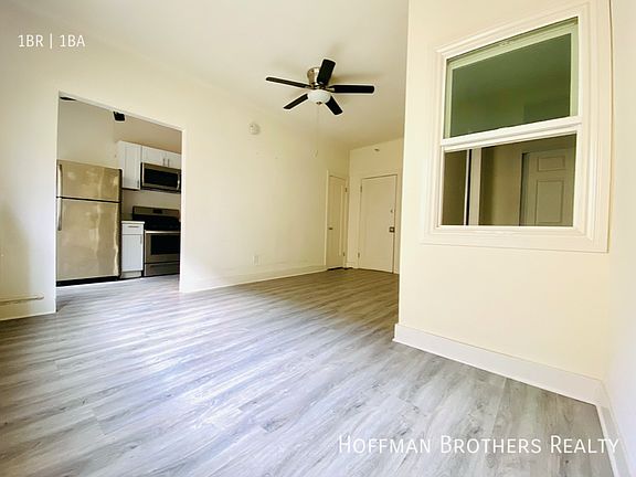 3rd image of 1623 N Mariposa Ave #301A