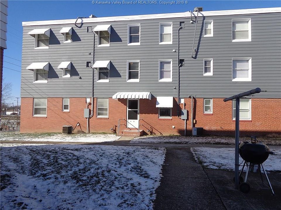 1st image of 16 Kenna Dr #403