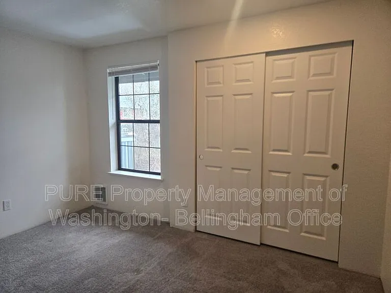 1720 Texas St #4 — Photo 11