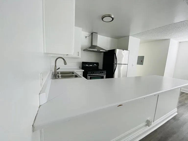 Troy Terrace Apartments — Photo 5