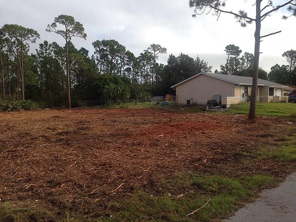 4th image of 23370 Ferndale Ave