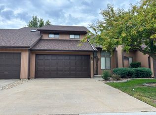 1205 Lakewood Dr, Morris, IL 60450