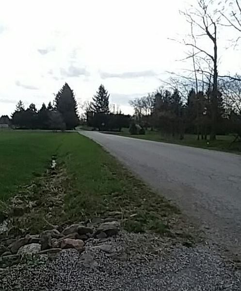 2nd image of 1741 Easton Rd