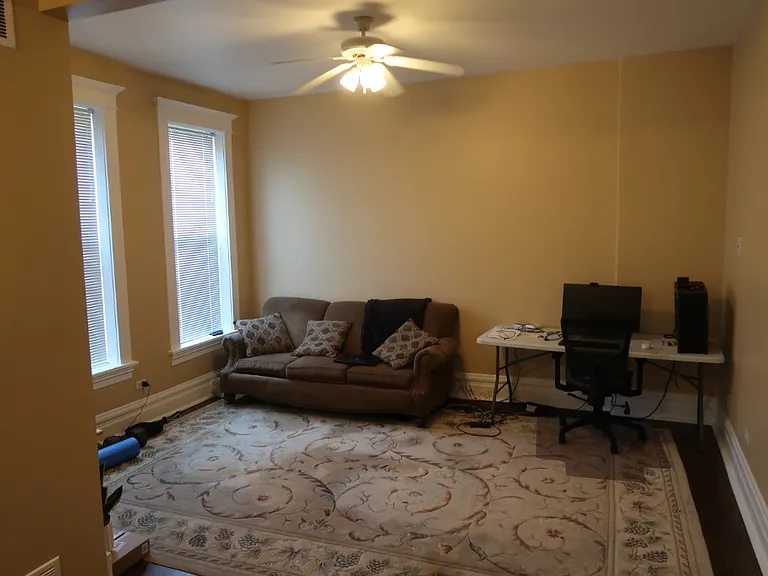 1547 W Blackhawk St #4C — Photo 5