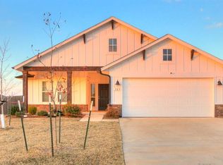365 Jennifer Dr, Blanchard, OK 73010