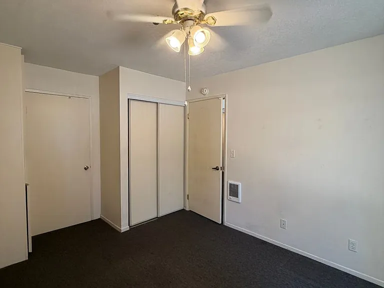 138 S Mill St — Photo 13