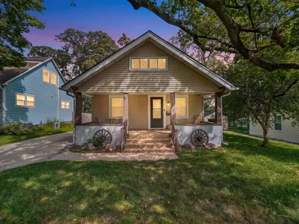 1541 28th St, Des Moines, IA 50311