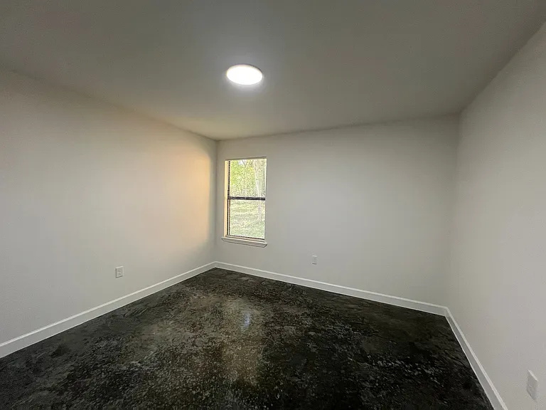 730 Hazelwood Rd — Photo 11