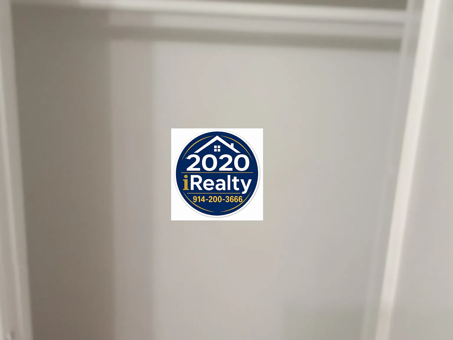 1 bed, 850 sqft, $2,200 — Photo 2