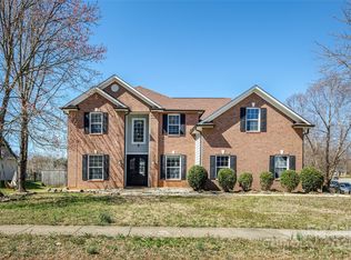 5000 Tulip Ln, Matthews, NC 28104
