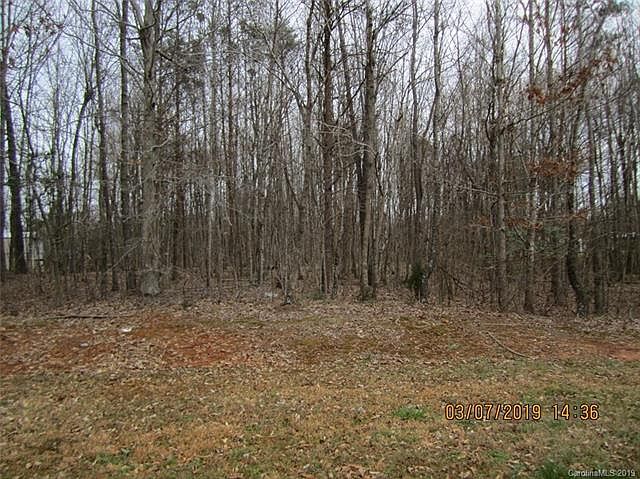 1st image of 445 Charolais Dr
