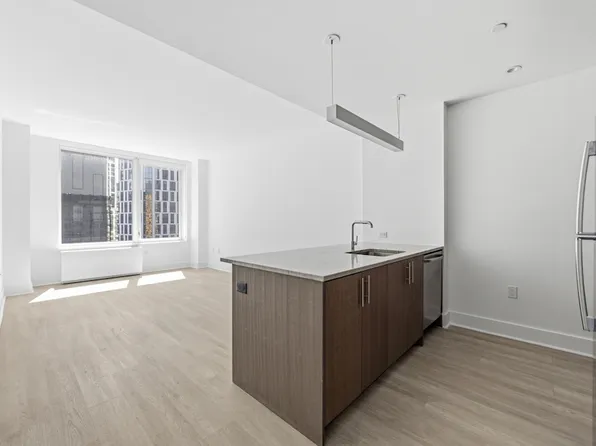 86 Fleet Pl, Brooklyn, NY