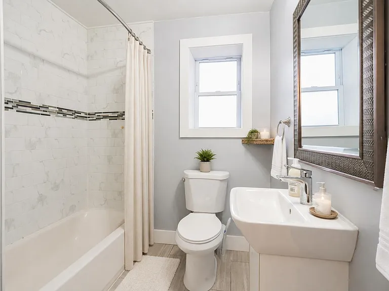 165 Webster Ave #1 — Photo 25